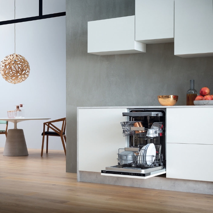 Picture of Съдомиялна машина Whirlpool WSIP 4O33 PFE , 10 комплекта