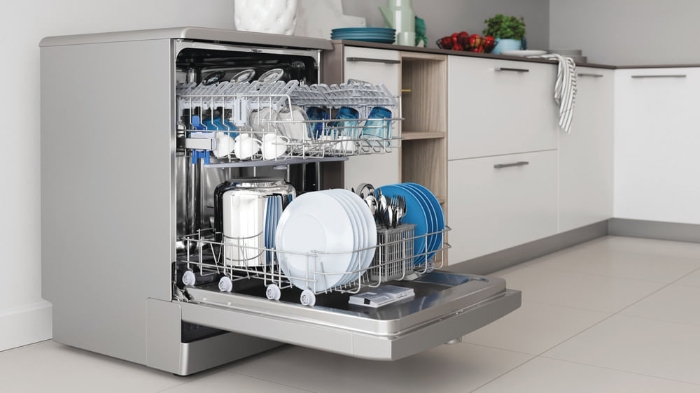 Picture of Съдомиялна машина Indesit  D2F HK26 S ,14 комплекта