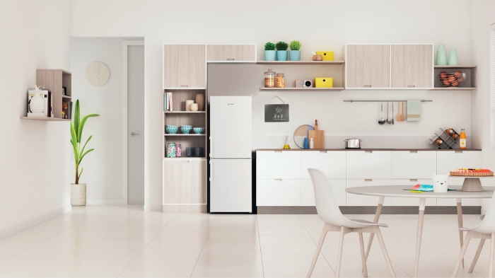 Picture of Хладилник с фризер Indesit IB55 532 W, 229 л, Бяла