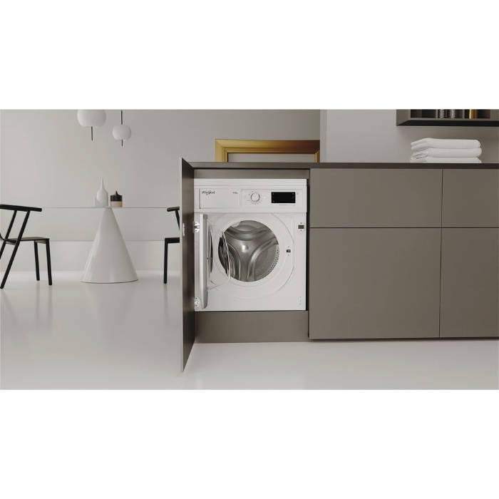 Снимка на Whirlpool BI WDWG 961485 EU Пералня със сушилня за вграждане