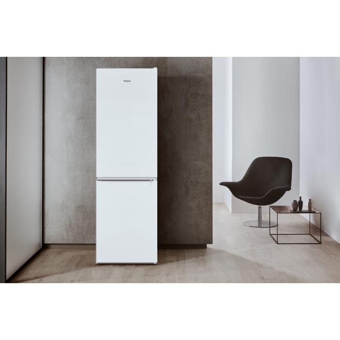 Picture of Свободно стоящ  Whirlpool W5 821E W 2 , 339 л Бял