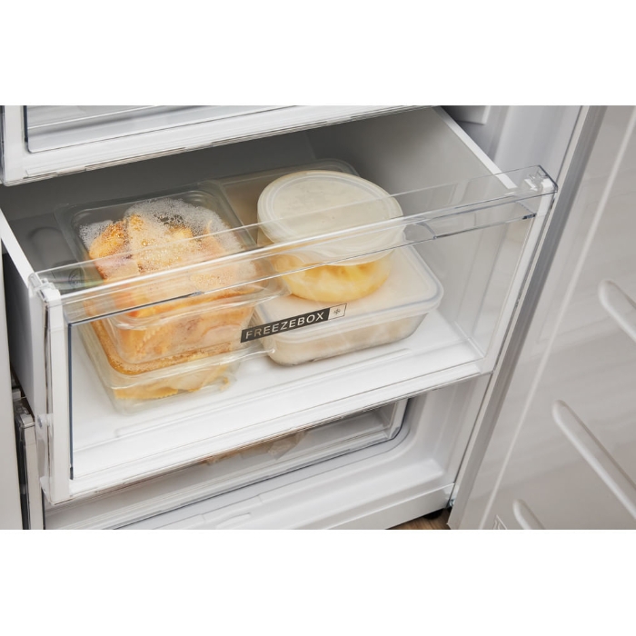 Picture of Свободно стоящ  Whirlpool W5 821E W 2 , 339 л Бял